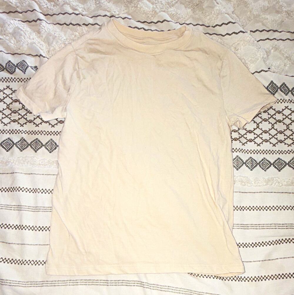 Cat & Jack boys Solid Beige Crew Neck Short Sleeve T-Shirt Cotton Blend M (8)